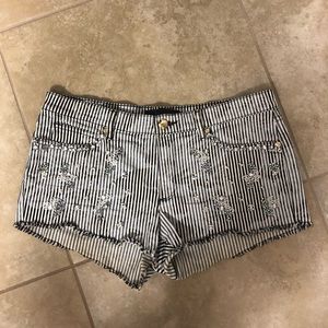 Juicy Couture Shorts 💕